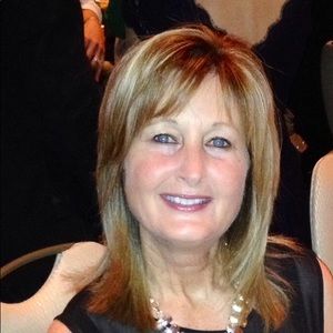 Meet your Posher, Roberta